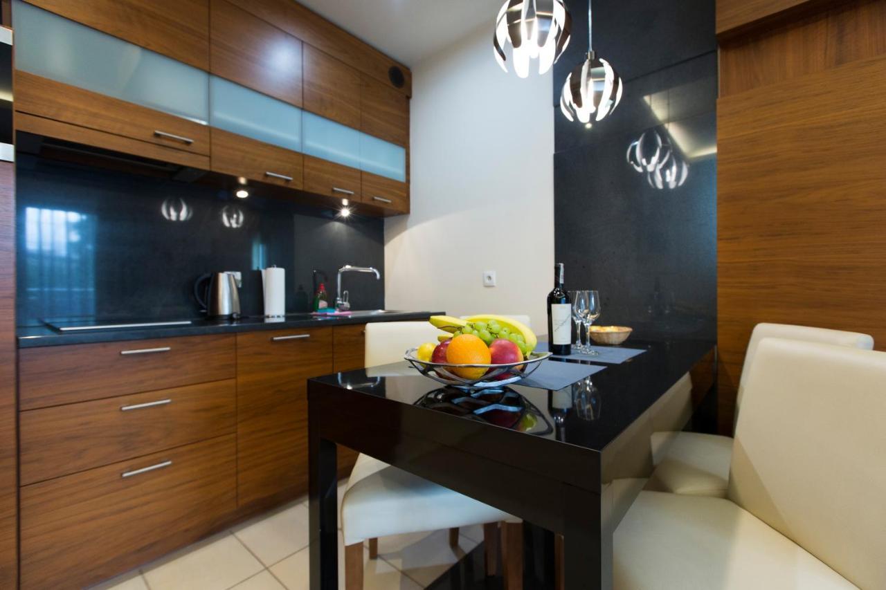 Willa Port Apartament Lilia Ostróda Esterno foto